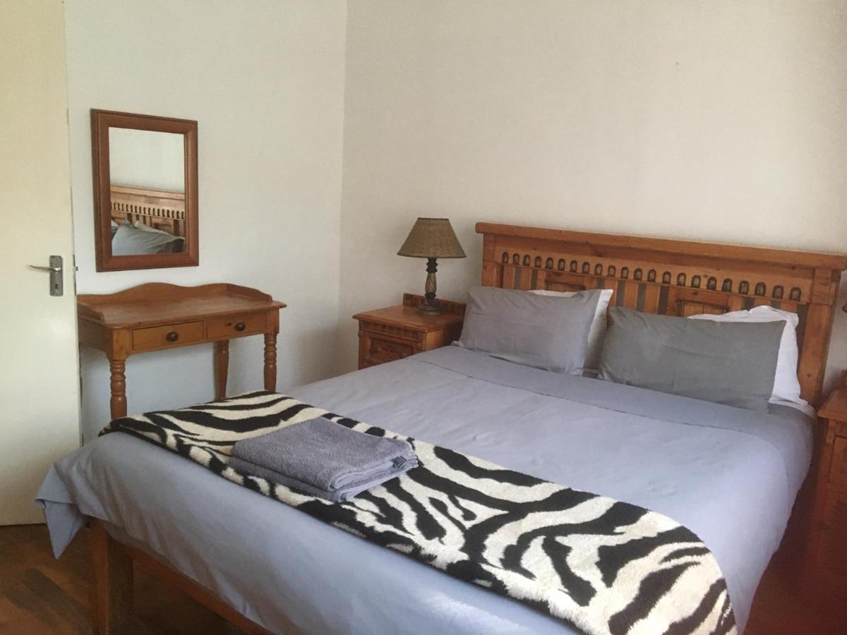 Waverley Guest House Йоханнесбург Экстерьер фото