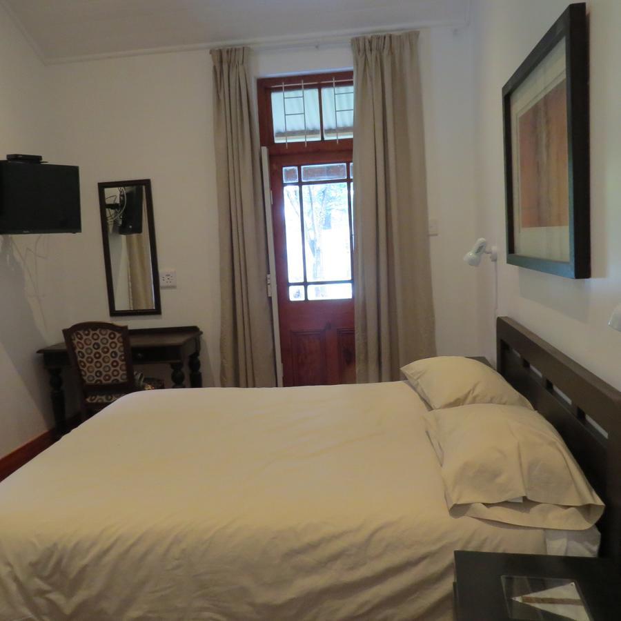 Waverley Guest House Йоханнесбург Экстерьер фото