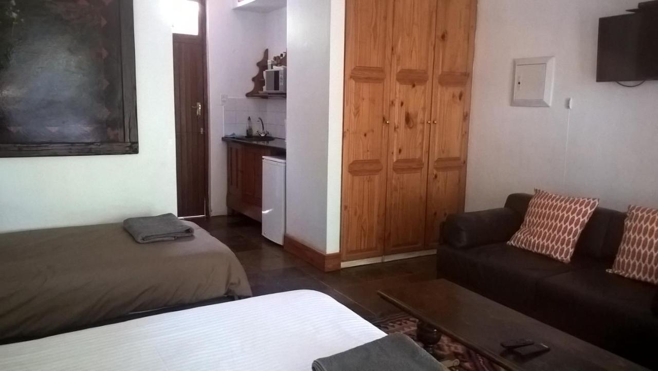 Waverley Guest House Йоханнесбург Экстерьер фото